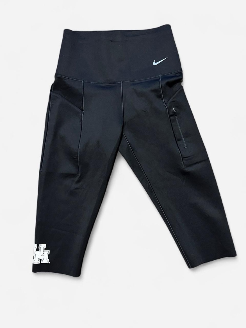 Nike Go Women’s Small Black High Rise Capri leggings